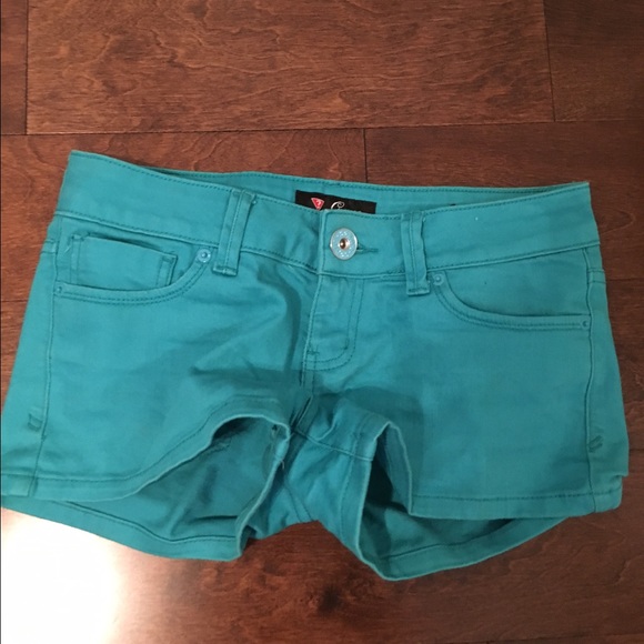 Guess shorts
