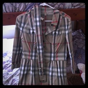 Burberry dress medium size 8