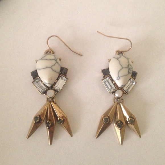 Gorgeous Marble Style Earrings
