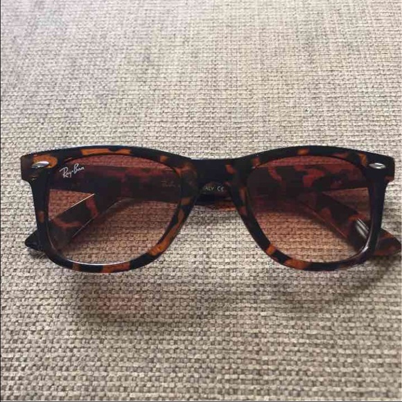 Ray ban sunglasses