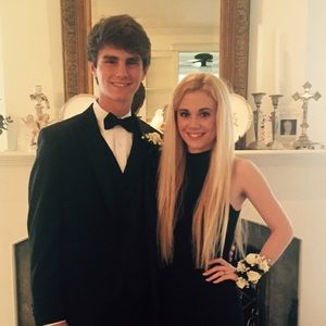 Meet your Posher, Elizabeth