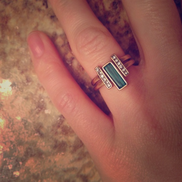 Chloe and Isabel Malachite stackable ring set