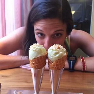 Meet your Posher, Andrea