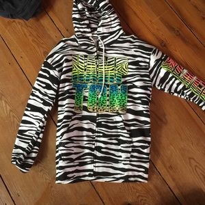Sweat shirt