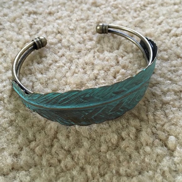 Turquoise leaf bracelet