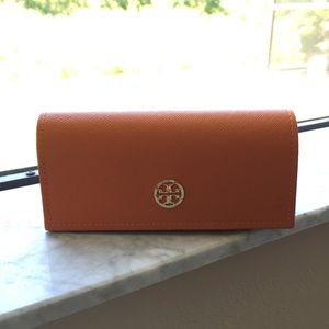 Tory Burch Sunglass case