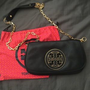 Tory Burch Amanda Logo Flap Clutch