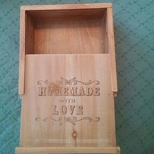 Small Wooden keepsake box