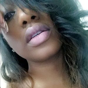 Meet your Posher, Mya