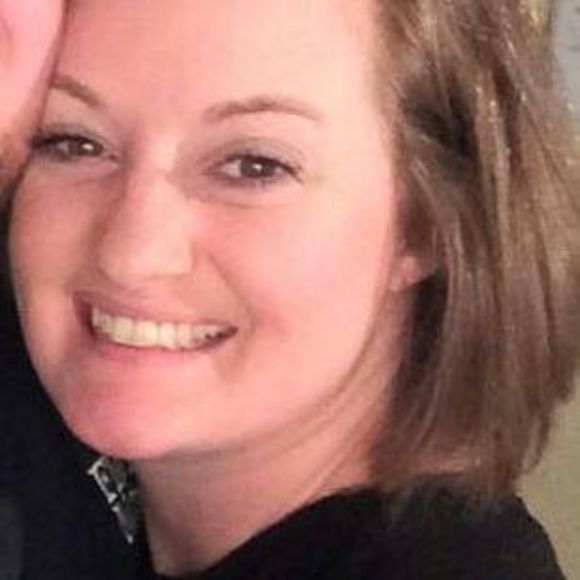 Meet your Posher, Jennifer - Picture 1 of 1