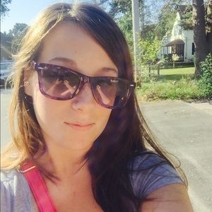 Meet your Posher, Allison