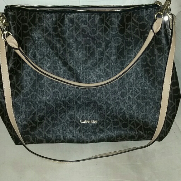 Calvin Klein shoulder / tote