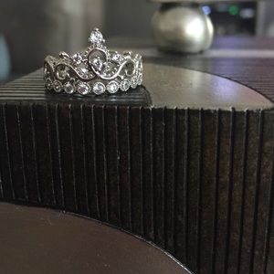 Princess crown ring
