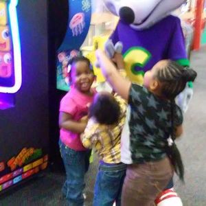 Meet your Posher, Deanna