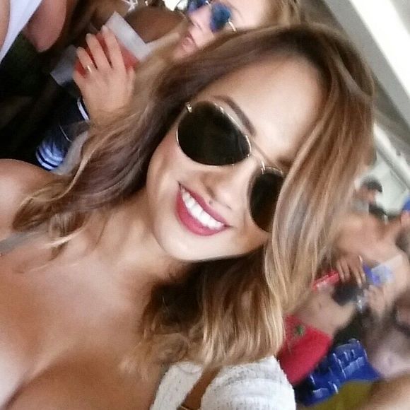 Meet your Posher, Patsy - Picture 1 of 1