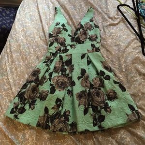 AMAZING TOPSHOP FORMAL DRESS