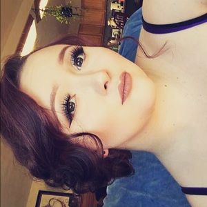 Meet your Posher, Alana