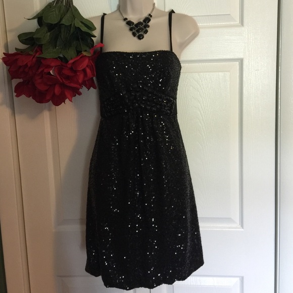 👗Jessica Mc Clintock Fully Sequined Dress👗