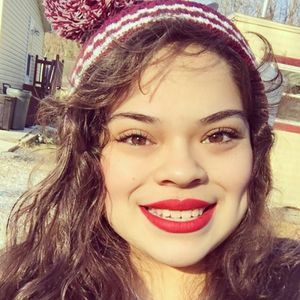 Meet your Posher, Alicia