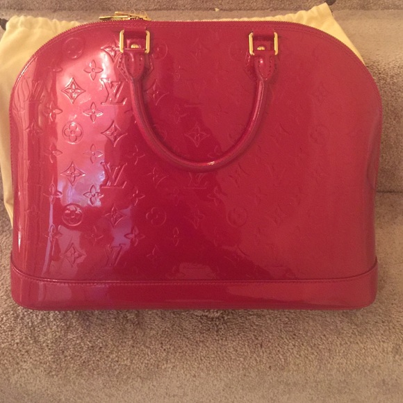 100% AUTHENTIC LV Alma bag! RARE