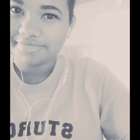 Meet your Posher, Crystal - Picture 1 of 1