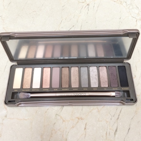 UD Naked2 palette