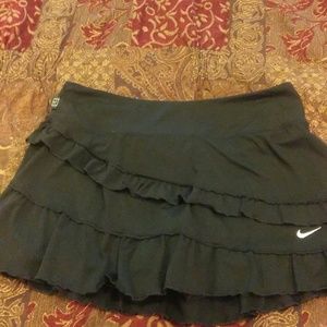 Nike tennis ruffled skirt