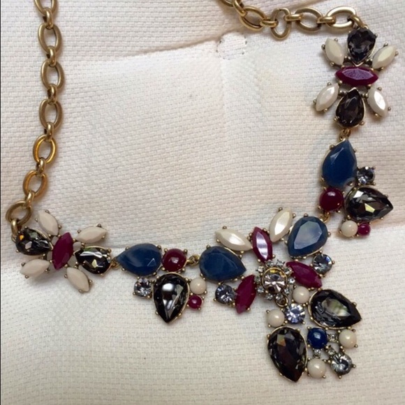J. Crew Jewelry - 🍾 J. Crew Statement Necklace EXCELLENT Condition