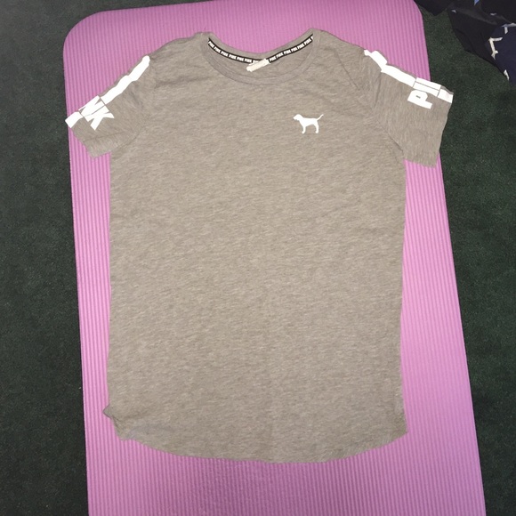 Vs pink t shirt