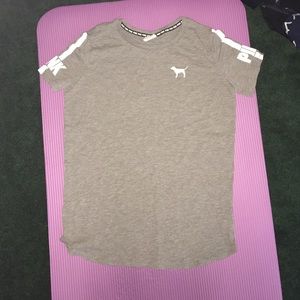 Vs pink t shirt