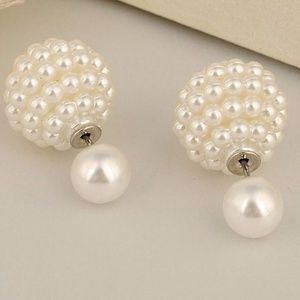 💎💋classic Pearl earrings!