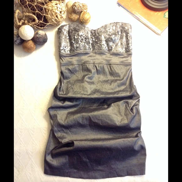 Arden B Dresses & Skirts - Arden B Silver Sequin Strapless Dress Mini