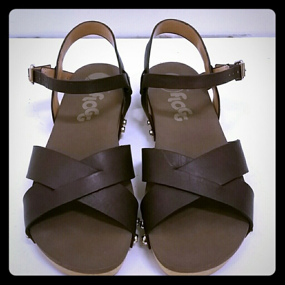 SOLD Flogg "Nessy" platform sandal - Picture 1 of 4