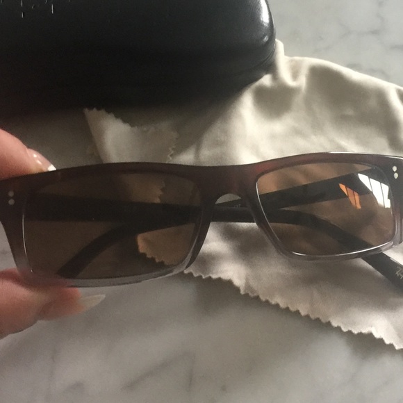Sold Ray ban prescription sunglasses like new - Picture 3 of 4