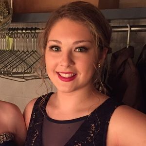 Meet your Posher, Whitney