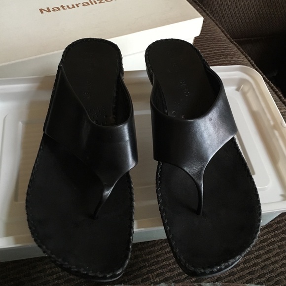 Glory Chen Black Heeled Leather Sandals 7
