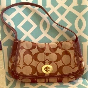 COACH handbag! Brown Leather purse