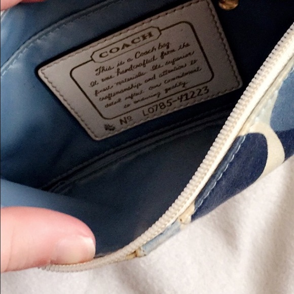 AUTHENTIC COACH WRISTLET - Picture 3 of 3