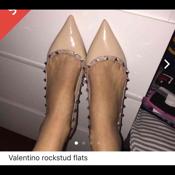 Valentino Shoes - 🎉Valentino RockStud Flats🎉