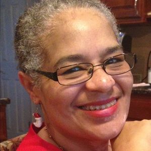 Meet your Posher, Sandi