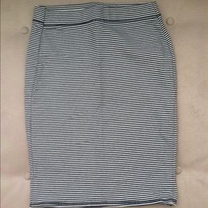 tight striped navy blue pencil skirt