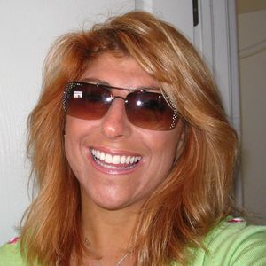 Meet your Posher, Courtney