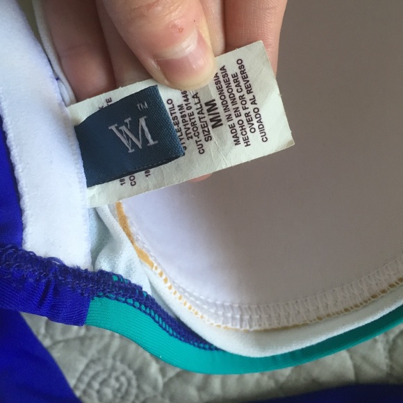 Color block Swim Top - Picture 3 of 3