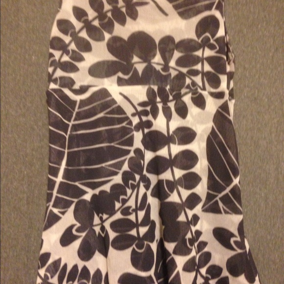 Top - Picture 4 of 4