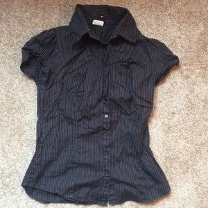 Short sleeve shirt