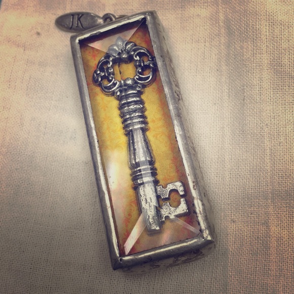 Jewel Kade Key & Dandelion Shadow Box Pendant