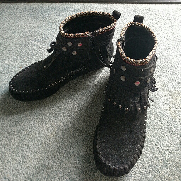 Wild diva lounge booties