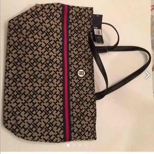 Tommy Hilfiger Tote