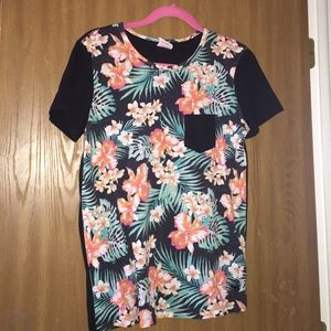 Victoria secret pocket Tshirt