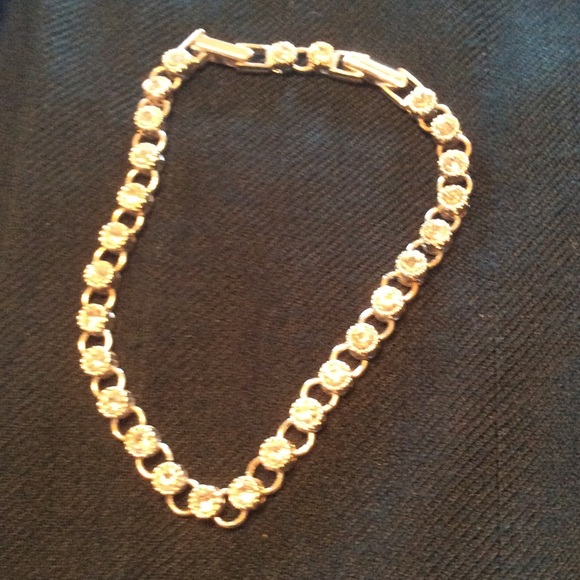 Jewelry - 8" Silver toned sparkle Ankle Bracelet